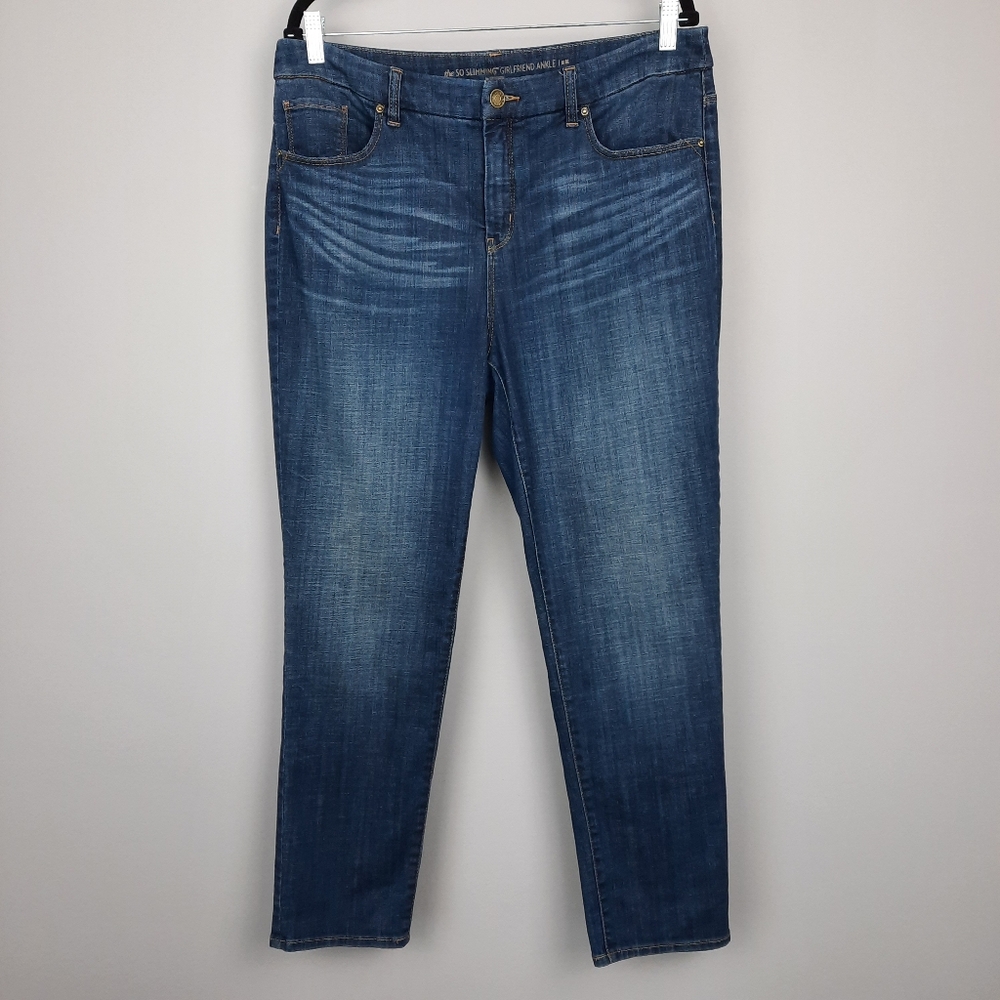 Chico's So Slimming Girlfriend Ankle Length High Rise Jeans size 12
